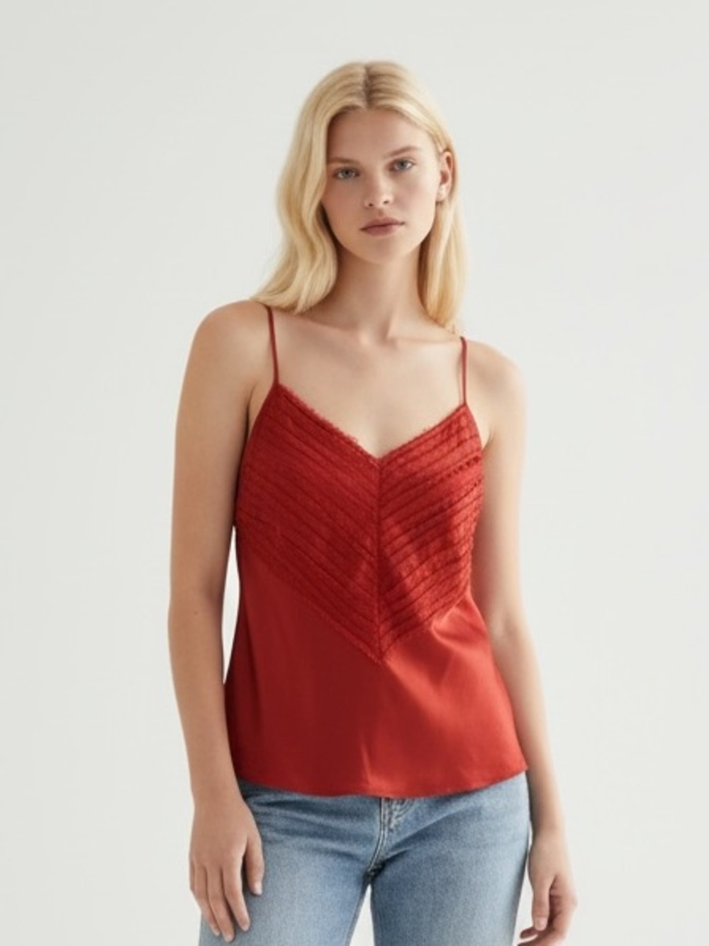 Karen Kane Rust-Red Lace-Trim Textured Silk Satin Cami. Quiet luxury Mobwife S8